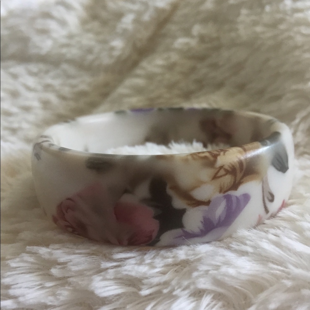 Floral bracelet